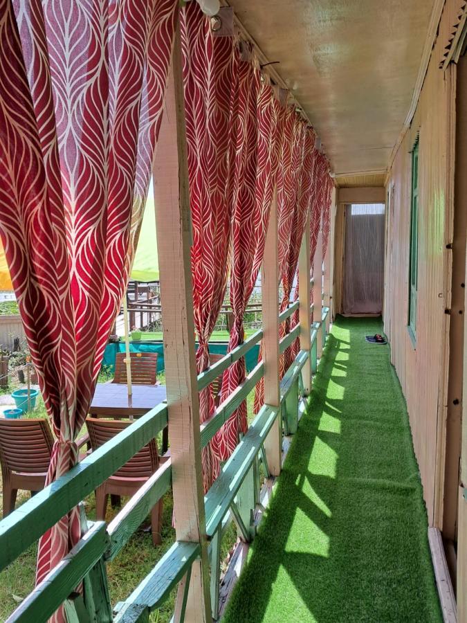 Lakeside Homestay Srinagar Kültér fotó